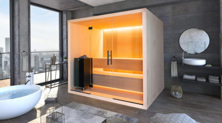 Selon les dimensions du sauna et de la pièce, un sauna peut très bien être installé dans une pièce à vivre d'une maison ou d'un appartement.